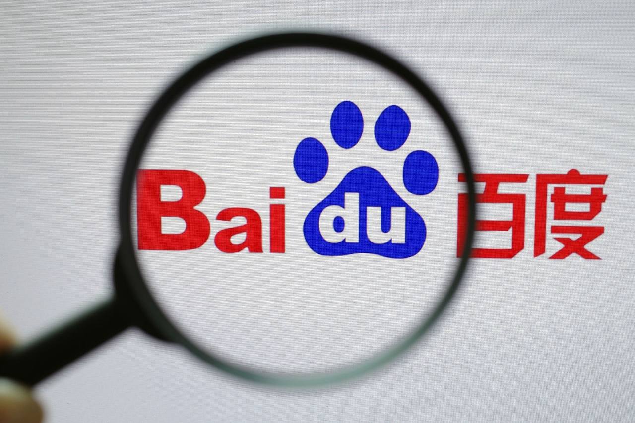 岁男生被女同学击中左胸后瘫痪